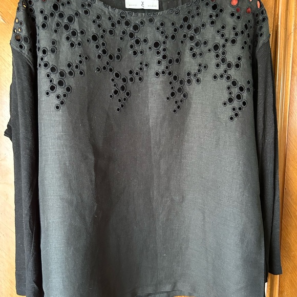 YC Milano eyelet front  linen top knit sleeve sz L 
Beautiful top On Sale - Picture 2 of 4